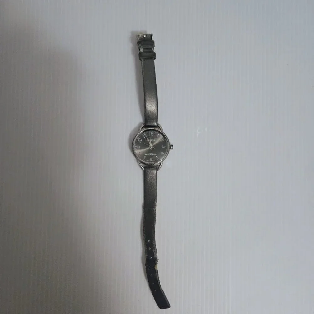 Geneva‎ M633L vintage watch